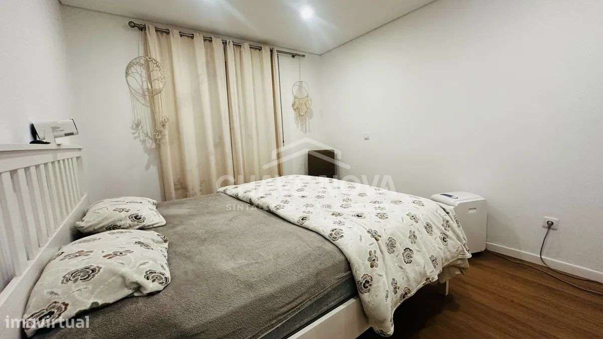 Andar Moradia T3 c/ Terraços, próximo Areosa no Porto-16