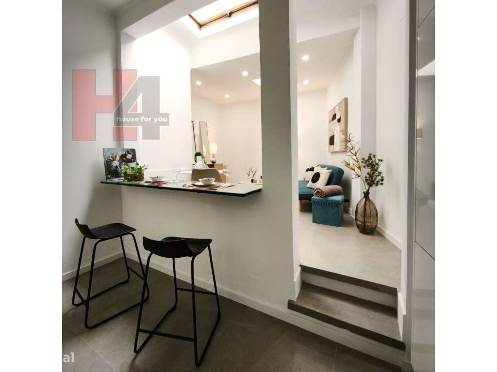 Apartamento T3 totalmente remodelado em Penha de França-7