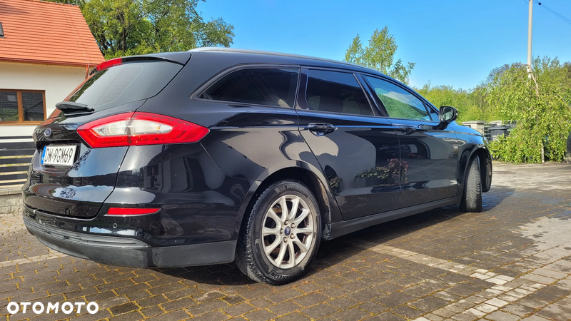 Ford Mondeo 2.0 TDCi Ambiente PowerShift - 3
