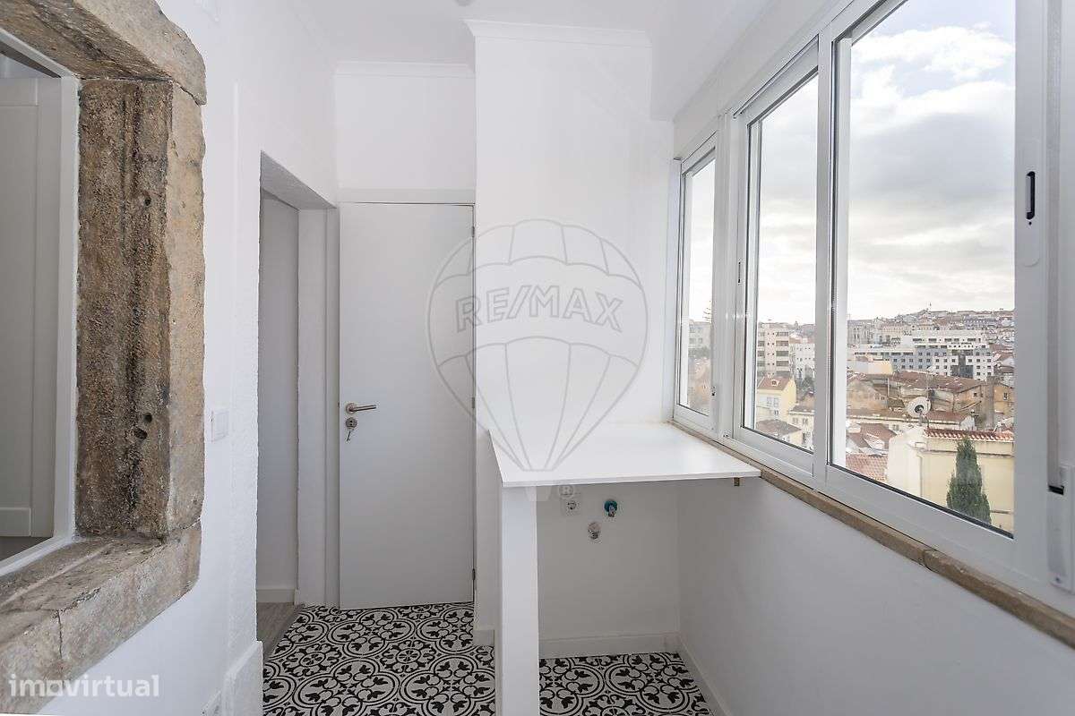 Apartamento T2 à venda em Lisboa-24