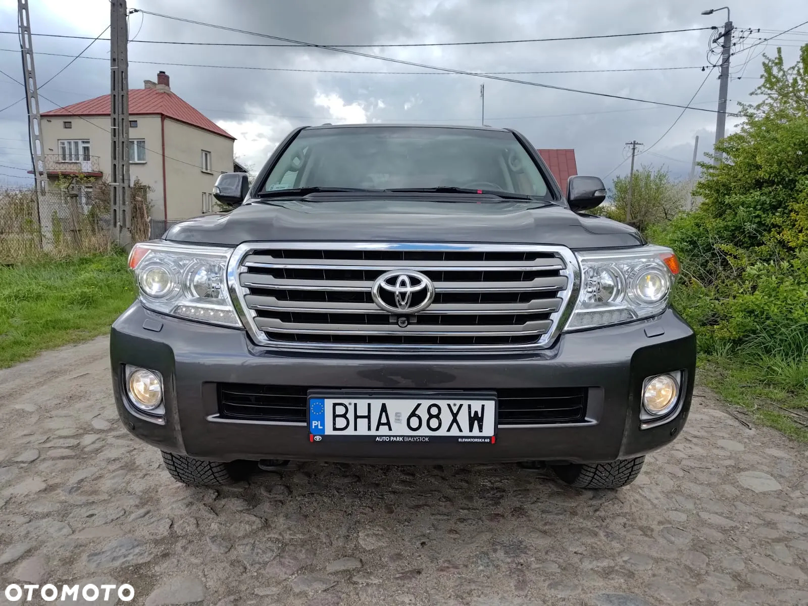 Toyota Land Cruiser - 3