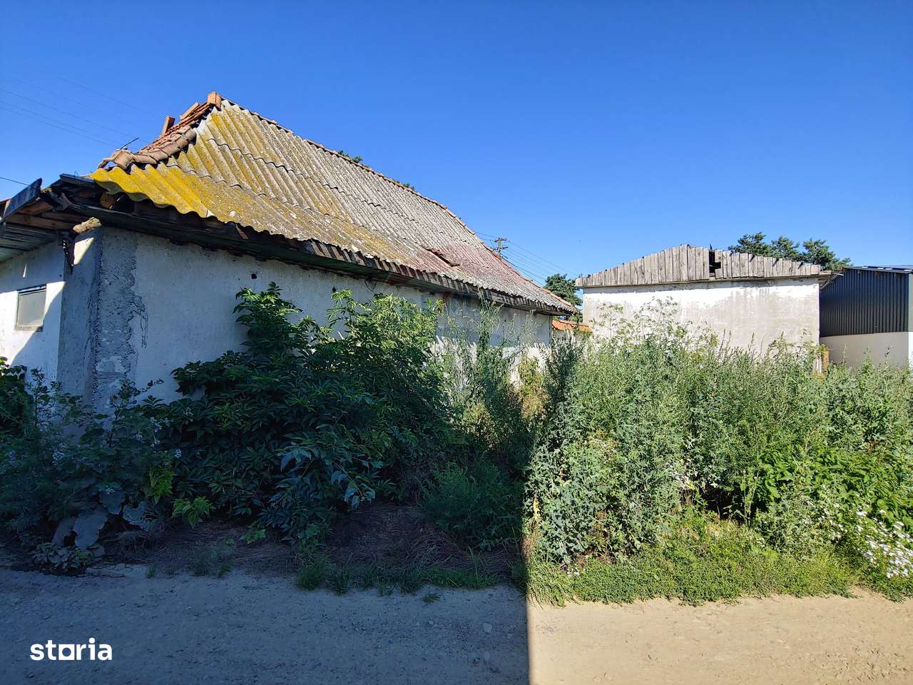 Spațiu industrial de 480mp+teren de 15069mp în Dornești, Suceava - Imagine principală: 5/20