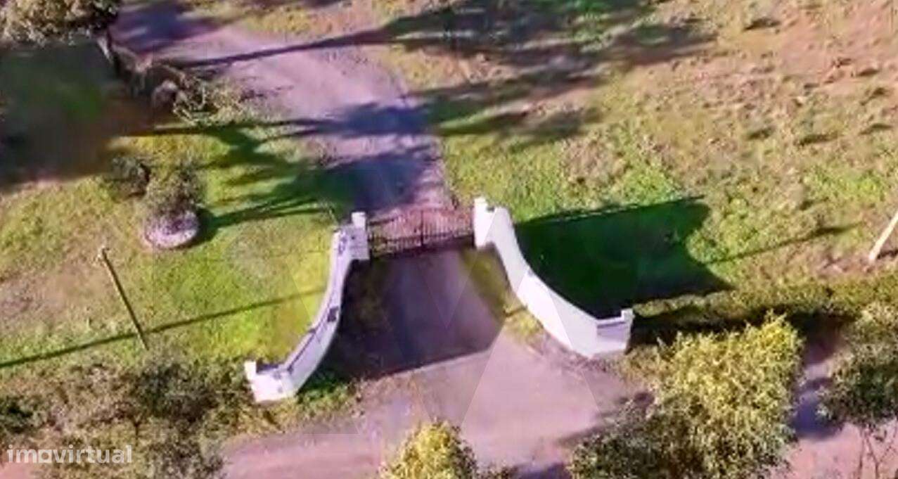 Quinta  T2+2 a 10 km de Porto Covo com possível viabilidade turística. - Grande imagem: 5/33