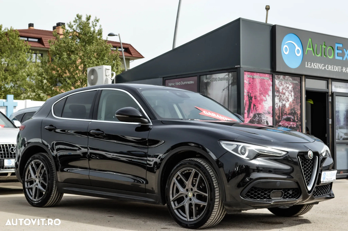 Alfa Romeo Stelvio 2.0 Turbo AWD AT8 Super - 35