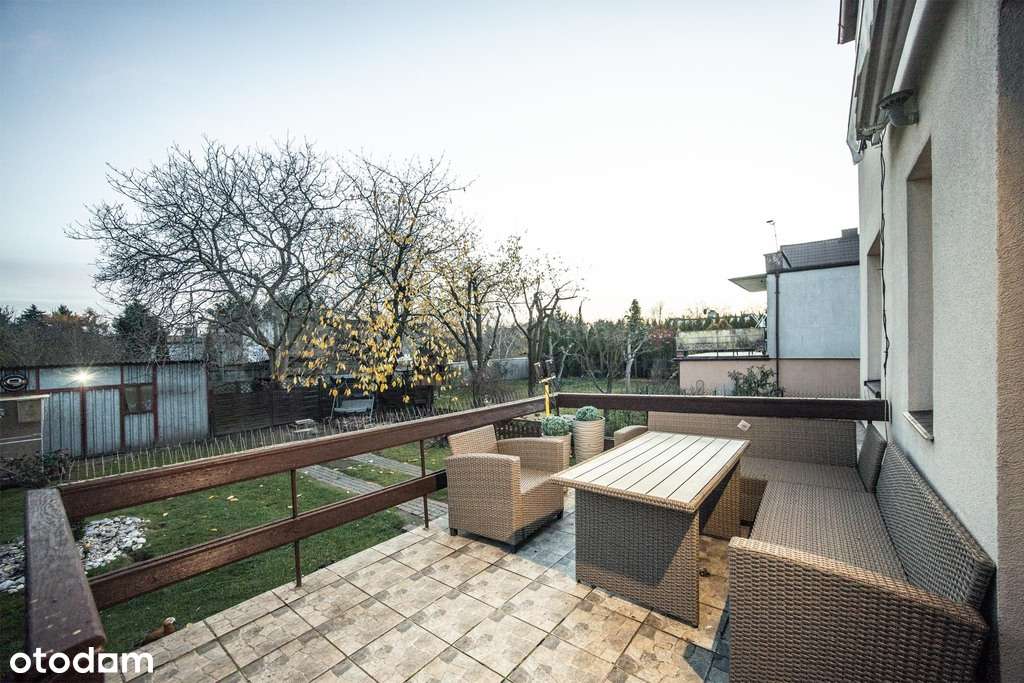 5 pokojowy dom na rodzinnym osiedlu!-17