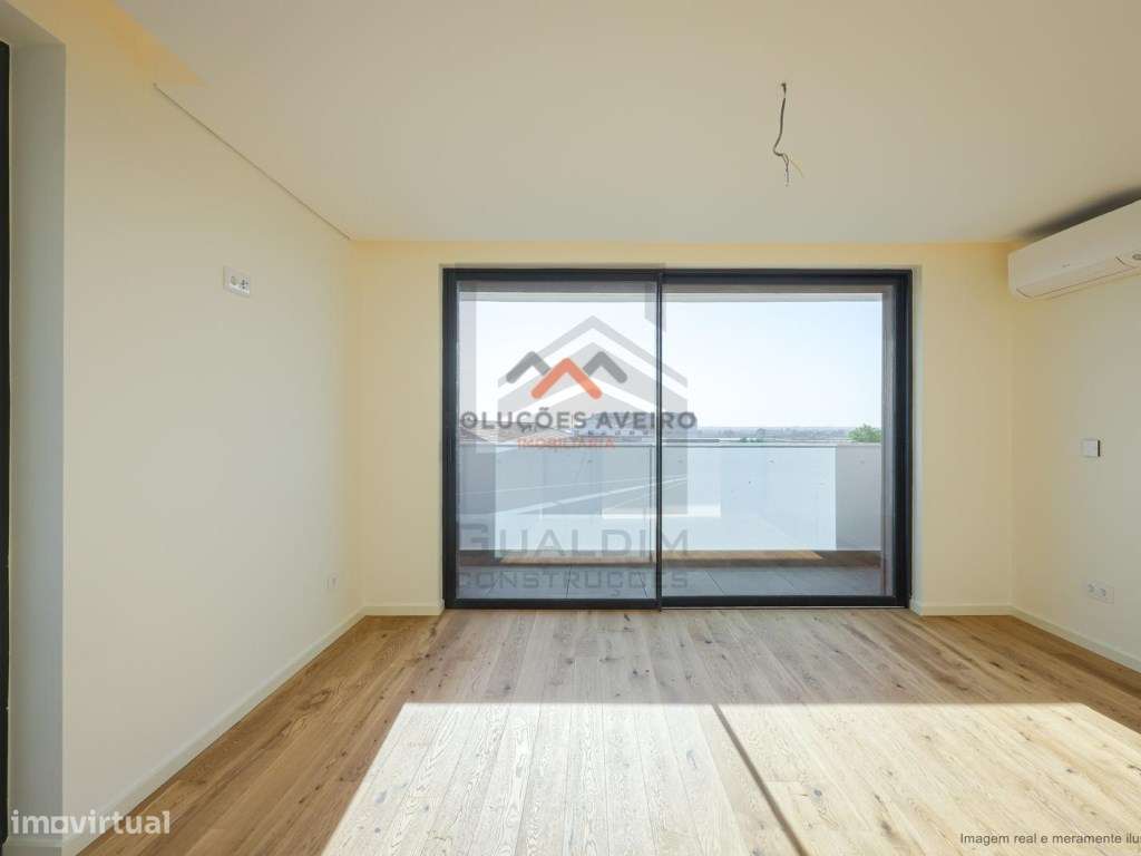 Apartamento T2+ Terraço Implex em Aveiro!-57