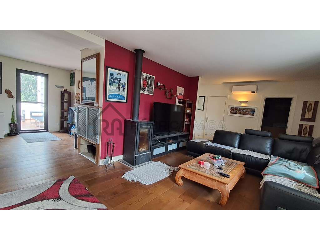 Moradia Renovada no Campo com anexos, Vista Desafogada e Grande Pot...-9