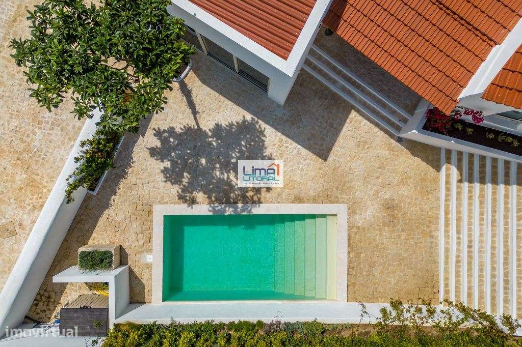 Moradia T3 renovada - próximo da praia da Nazaré-24