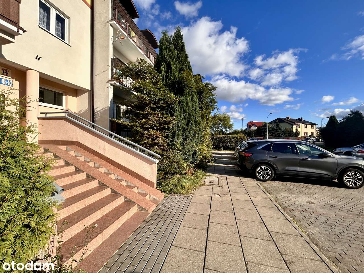 Rumia * parter * oddzielna kuchnia * piwnica * balkon-17