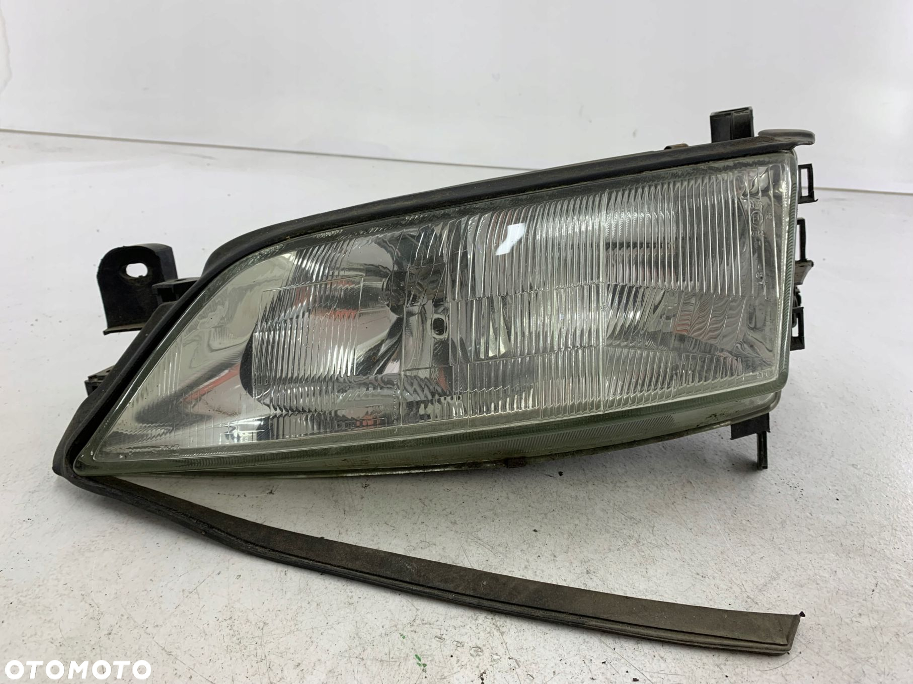 OPEL VECTRA B LAMPA LEWA PRZÓD - 3