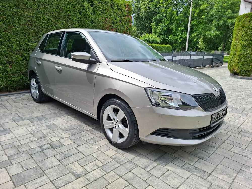Skoda Fabia III (2014-2021) 1.0 MPI Edition 2015
