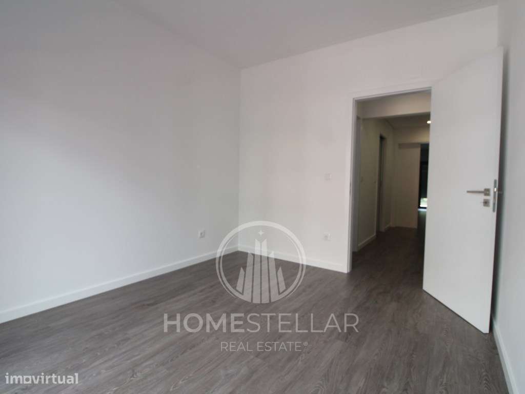 T2 com Parqueamento - Quinta da Fabrica-6