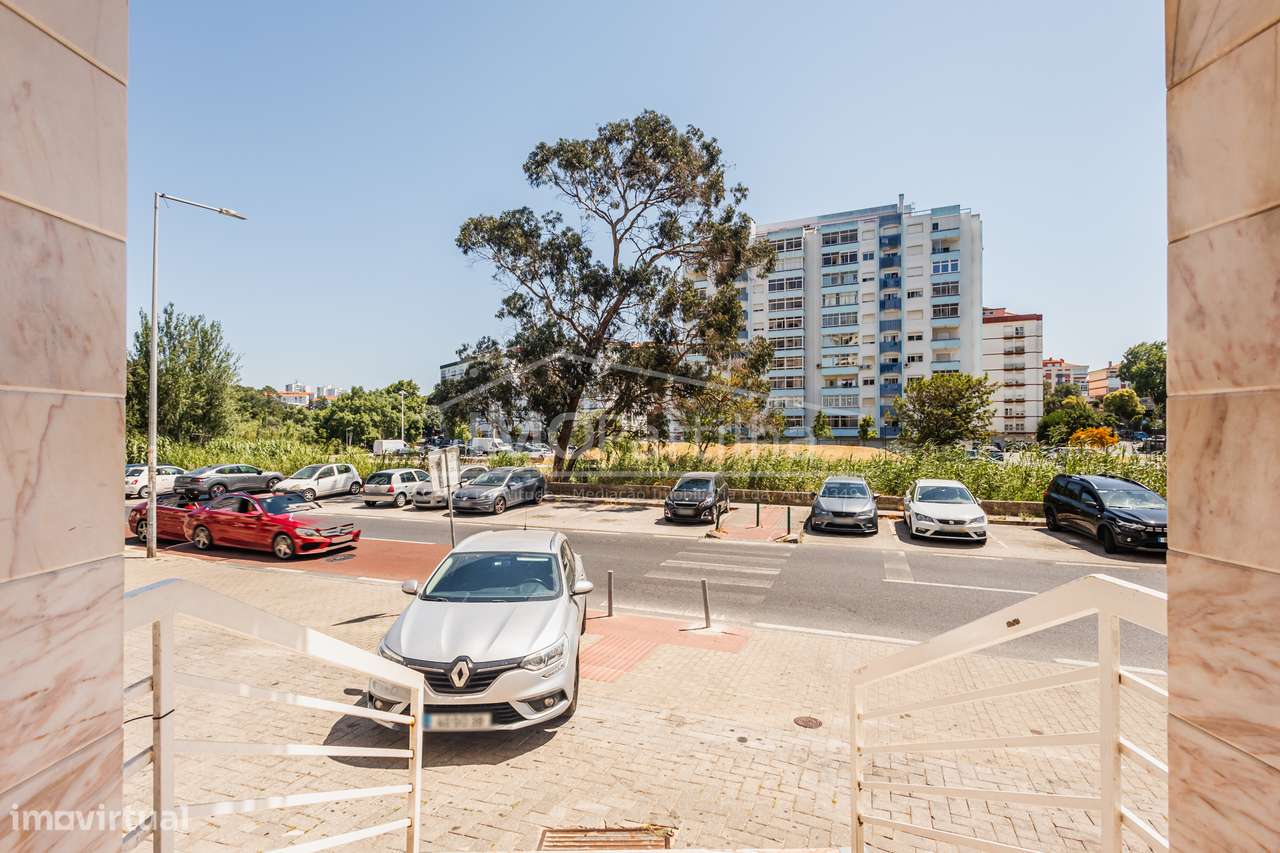 Apartamento t2 à venda na Rua Melquíades Marques-26