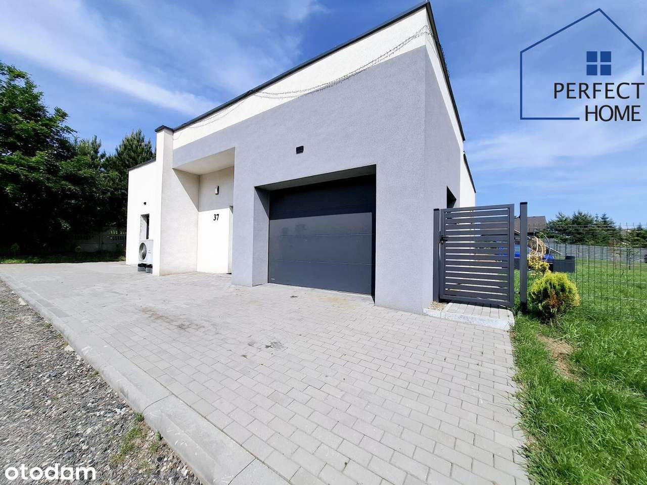 Solidnie wykończony Dom z 2022r. + murowany garaż-1