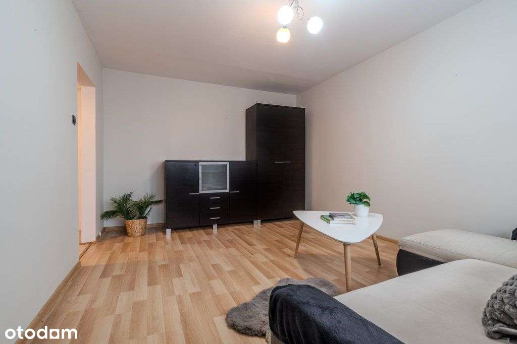 Kawalerka 32.5m2 z balkonem-ul.Gogola 6-6