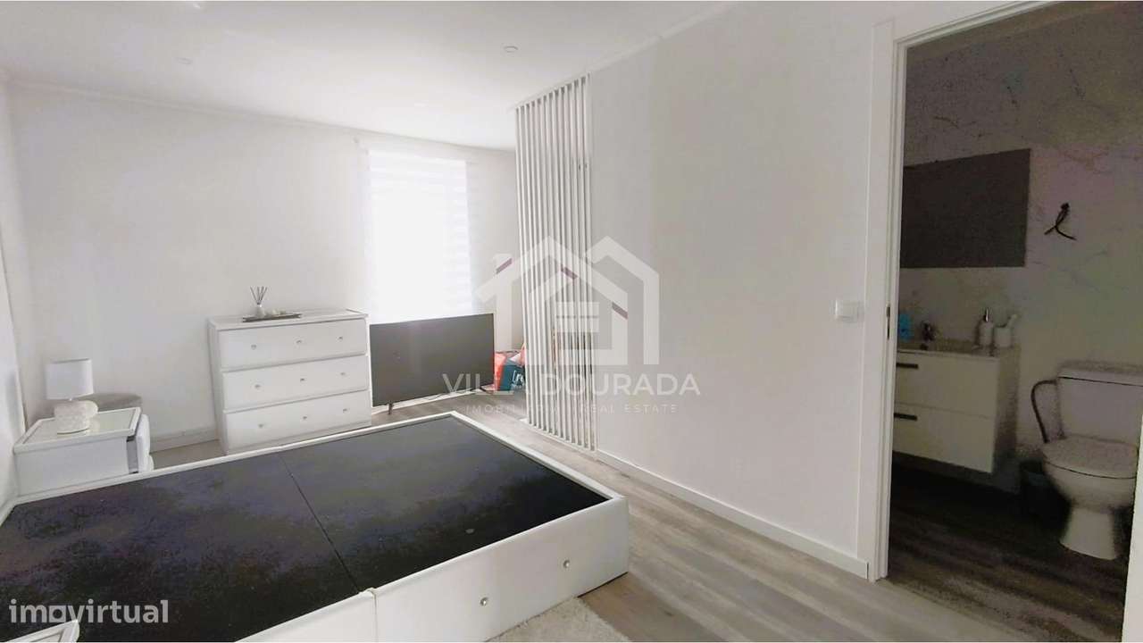 Moradia renovada T2 em Valbom-8