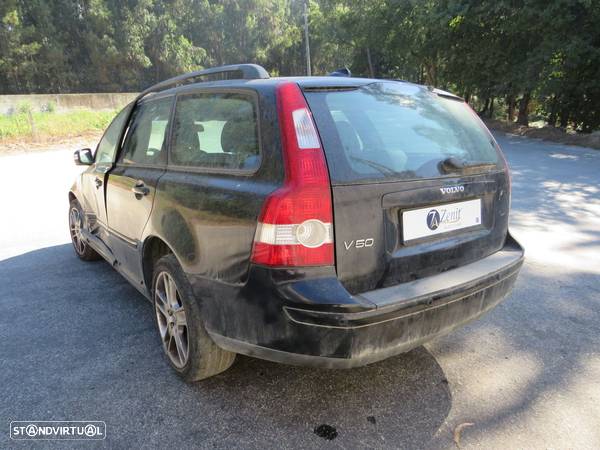 Volvo V50 2,0 D de 2006 - Peças Usadas (7938) - 3