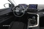 Peugeot 3008 1.2 PureTech Allure S&S - 14