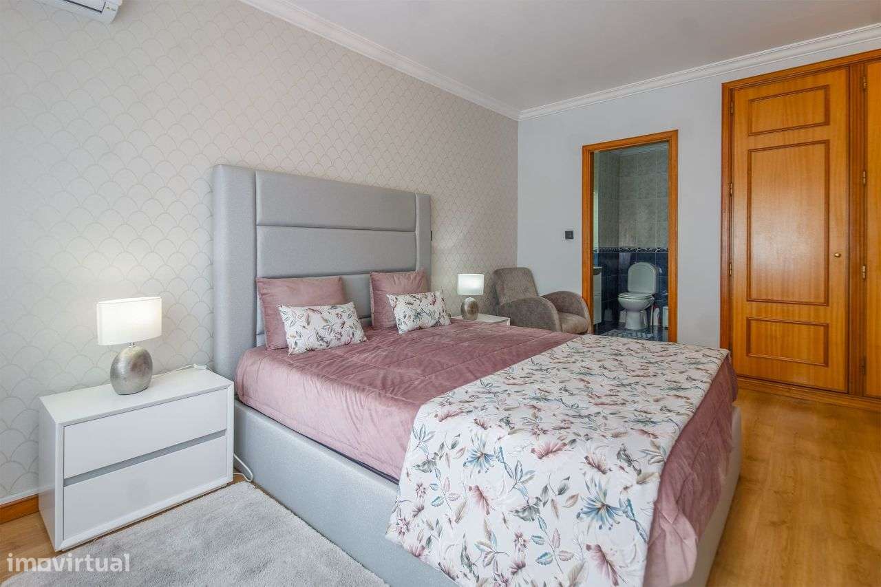 Apartamento T3 no Castêlo da Maia (ISMAI)-19