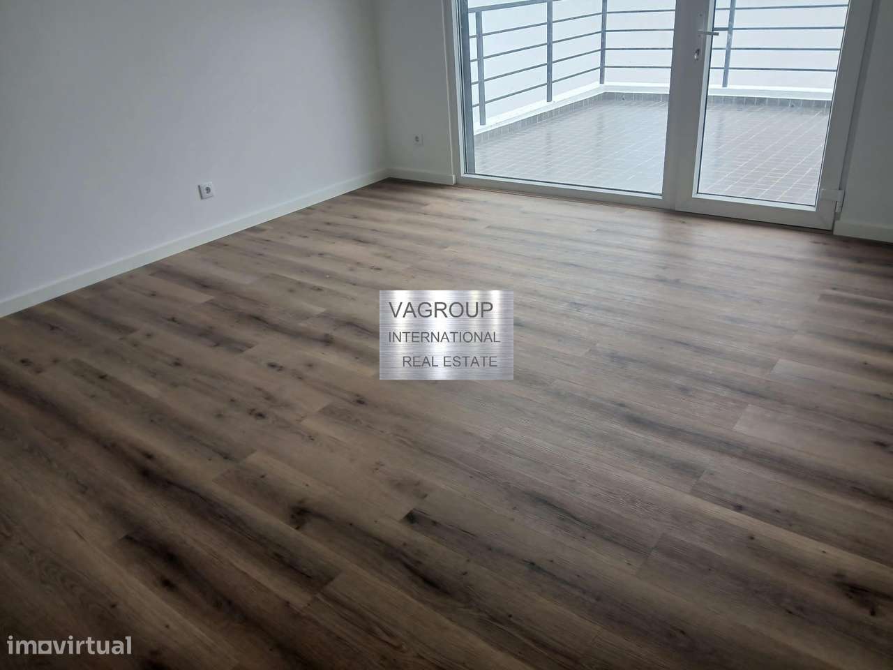 Moradia  T3 + 1 Terreno com 450 M2-6