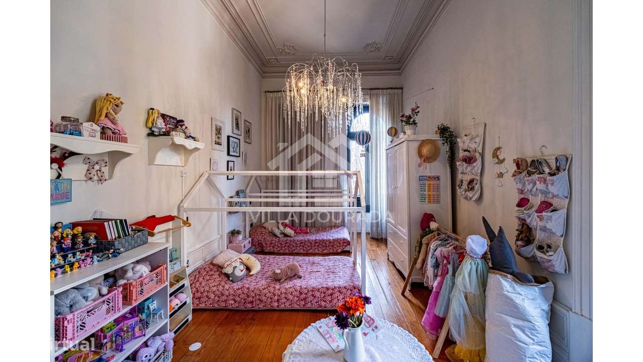 Moradia Geminada T6 em Bonfim-23