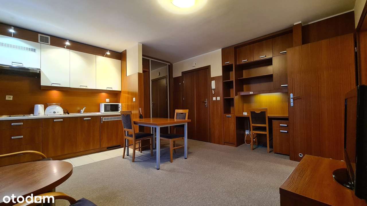 2-pokoje na pograniczu dzielnic Ursus/Włochy,2010 - Pełny obrazek: 5/9