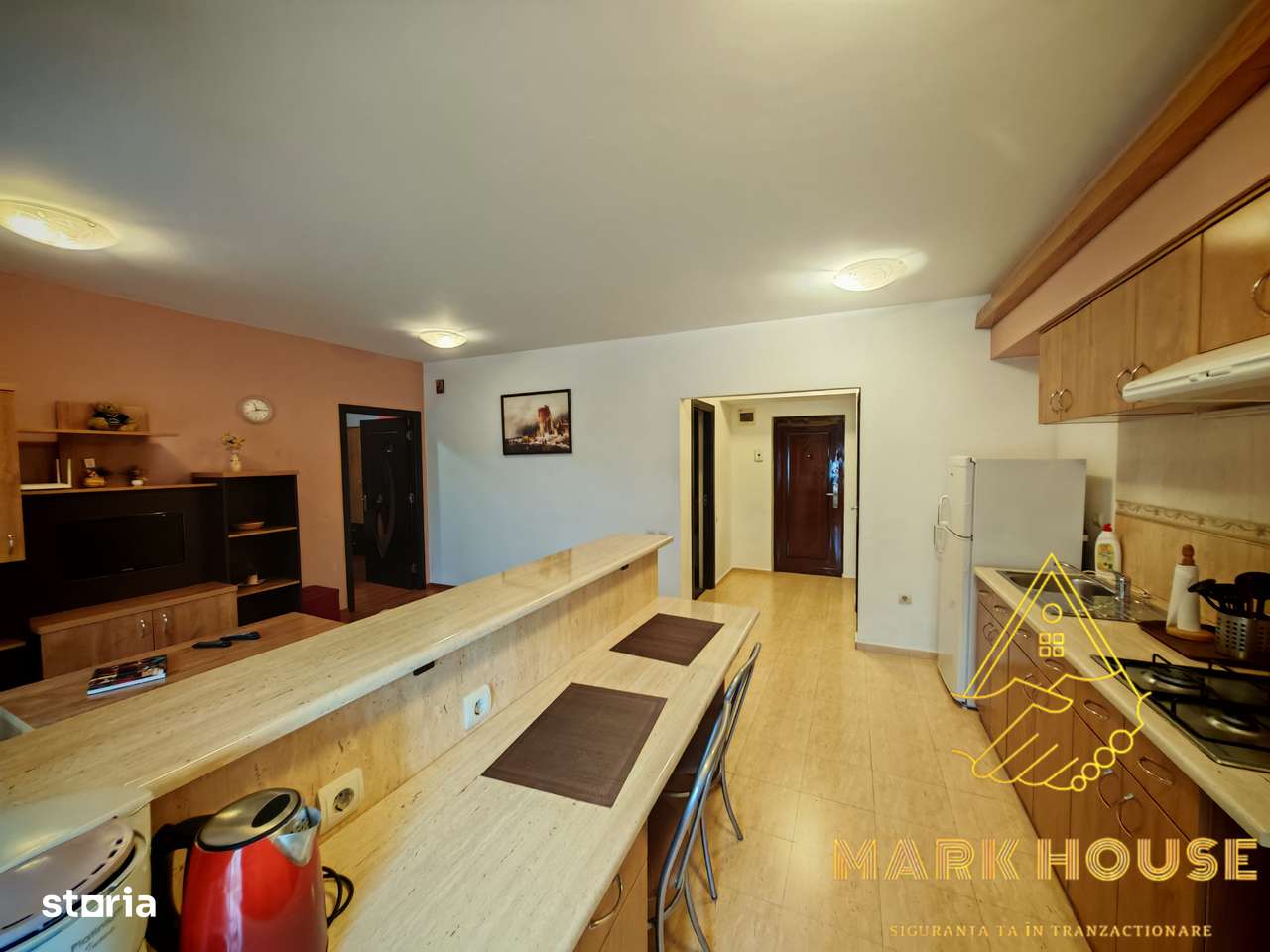 Apartament cu 2 camere de vânzare, Bloc Vamina, Strada Ștefan cel Mare-1