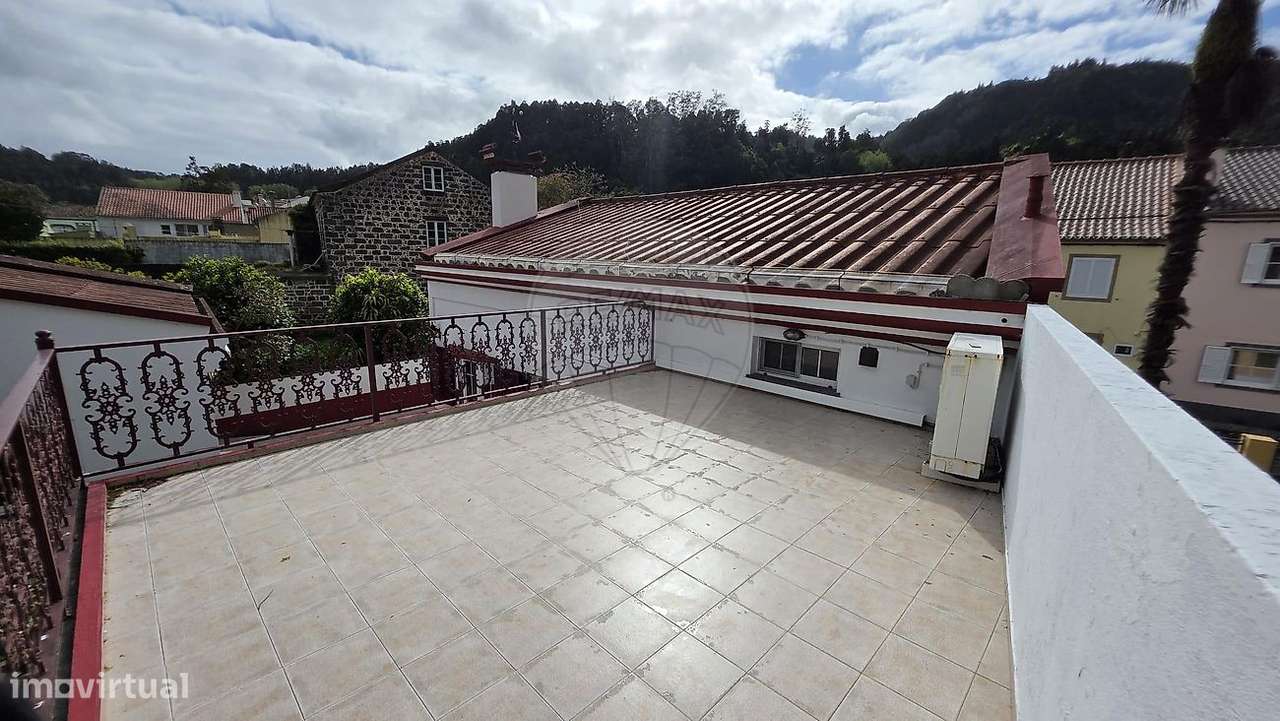 Moradia T2 para venda-28