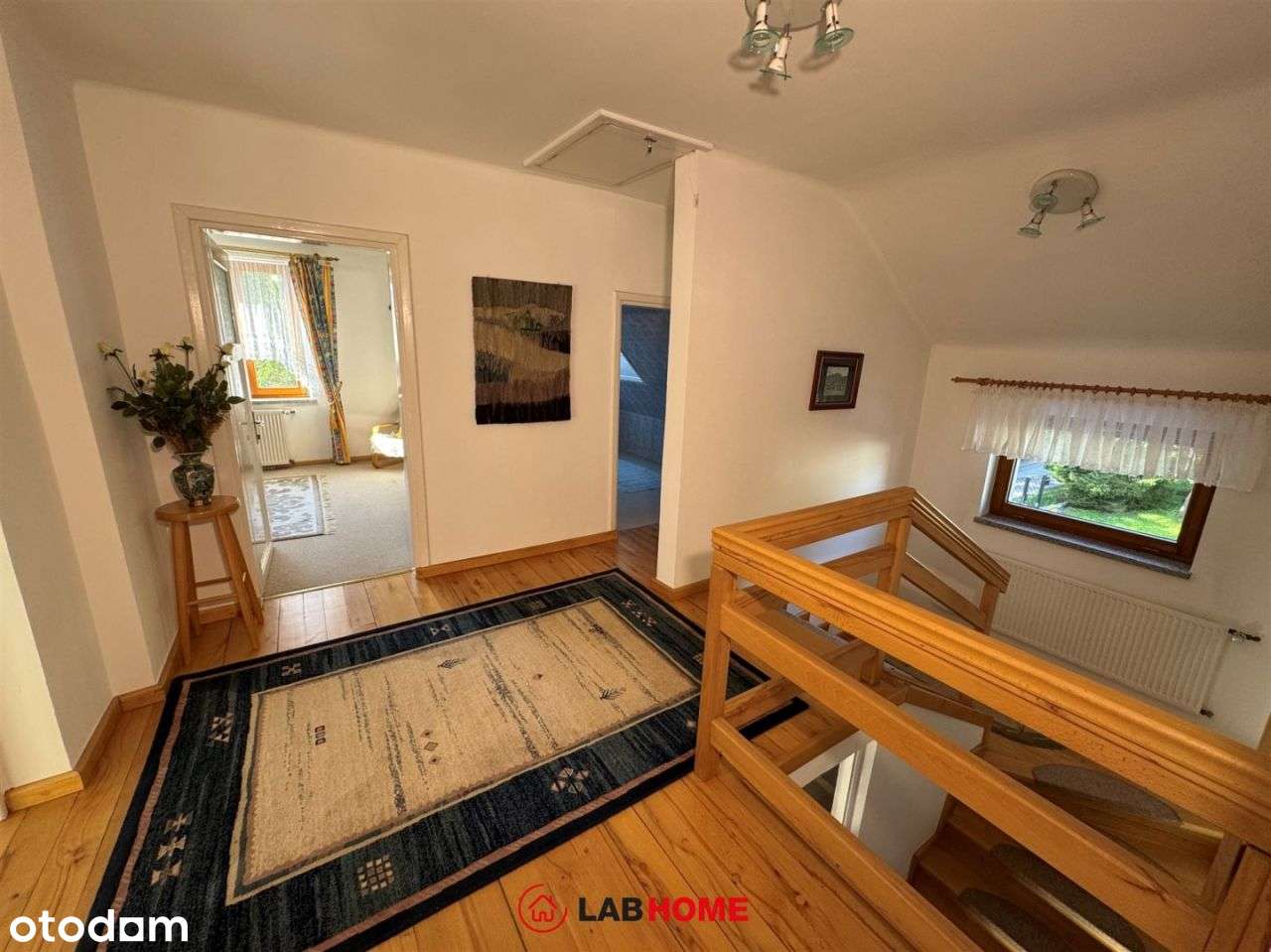 Baśniowy dom pośród granatowych gór-11