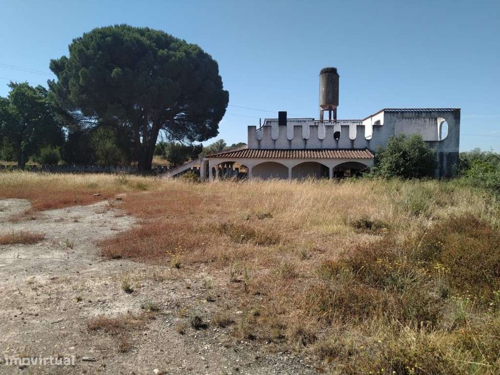 Casas Moradia para Reconstruir para Venda em Pegões - Grande imagem: 4/28