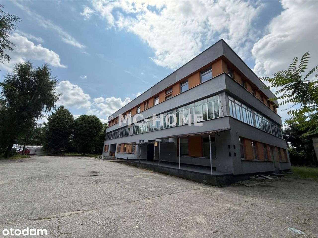 Lokal użytkowy, 2 248 m², Chorzów-1