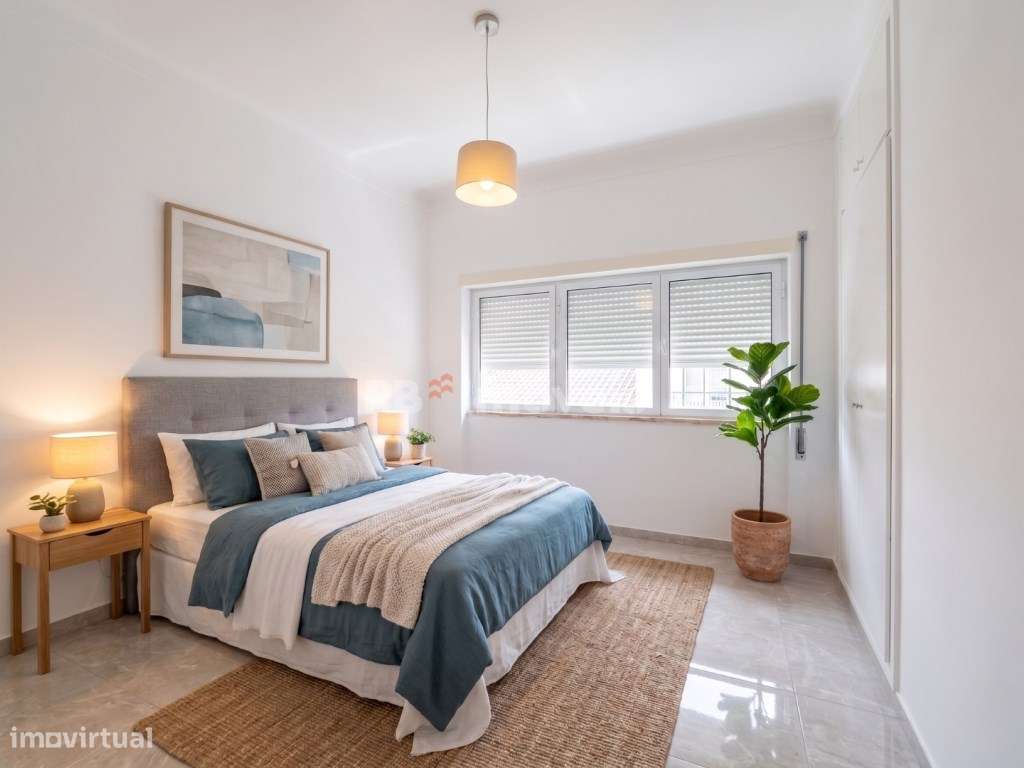 Apartamento T3 remodelado no centro de Abrantes-6