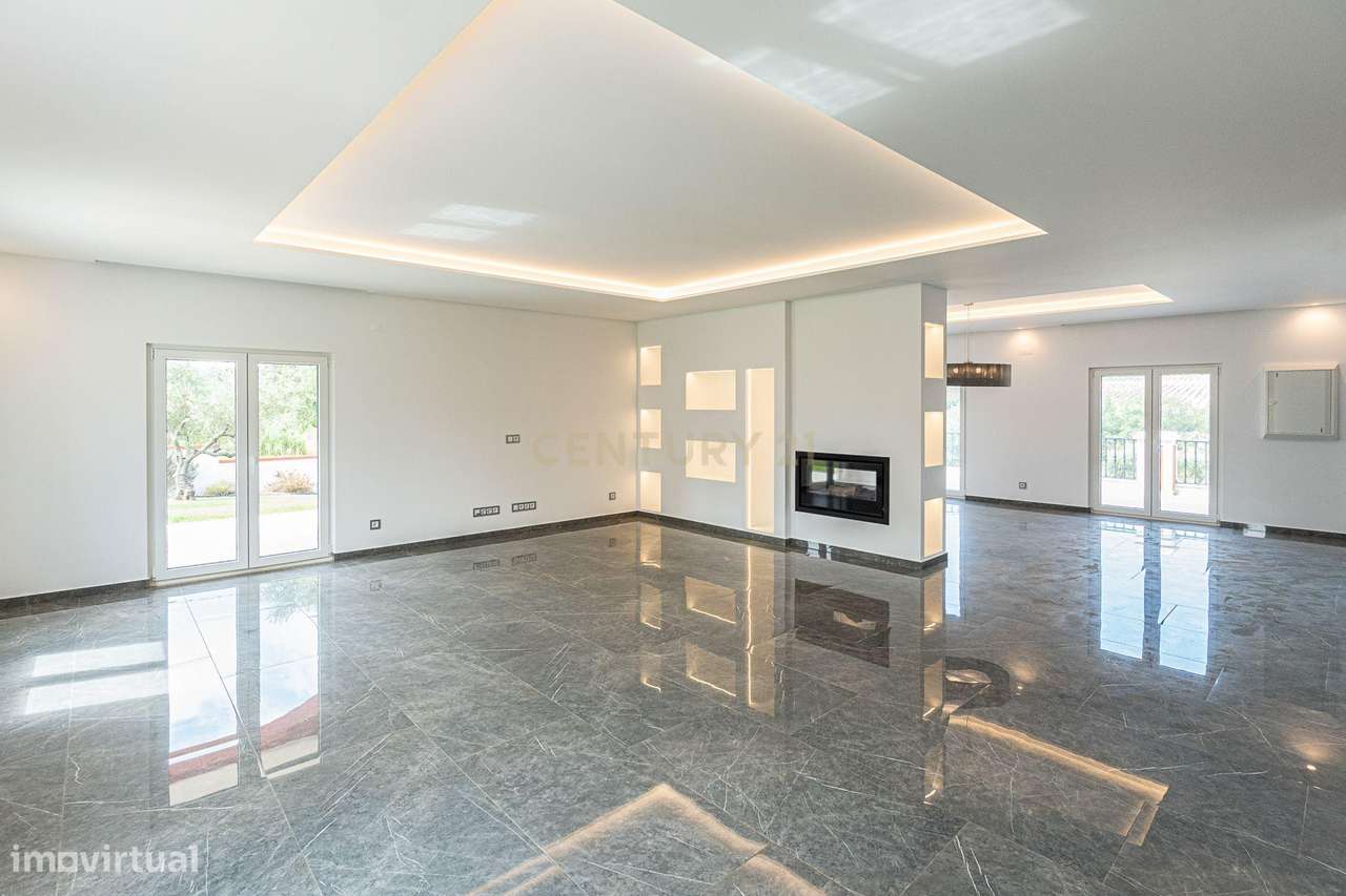 Moradia T6 de Luxo - 924 m² - Piscina -  São Pedro da Cadeira - Nova-8