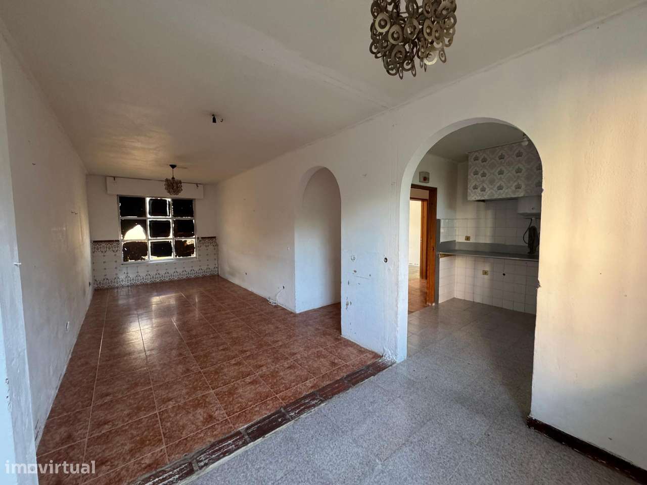 Apartamento T2 em zona central de Setúbal - Grande imagem: 3/20