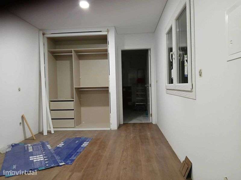 Moradia Terrea T4 Nova Fernao Ferro - Grande imagem: 5/12