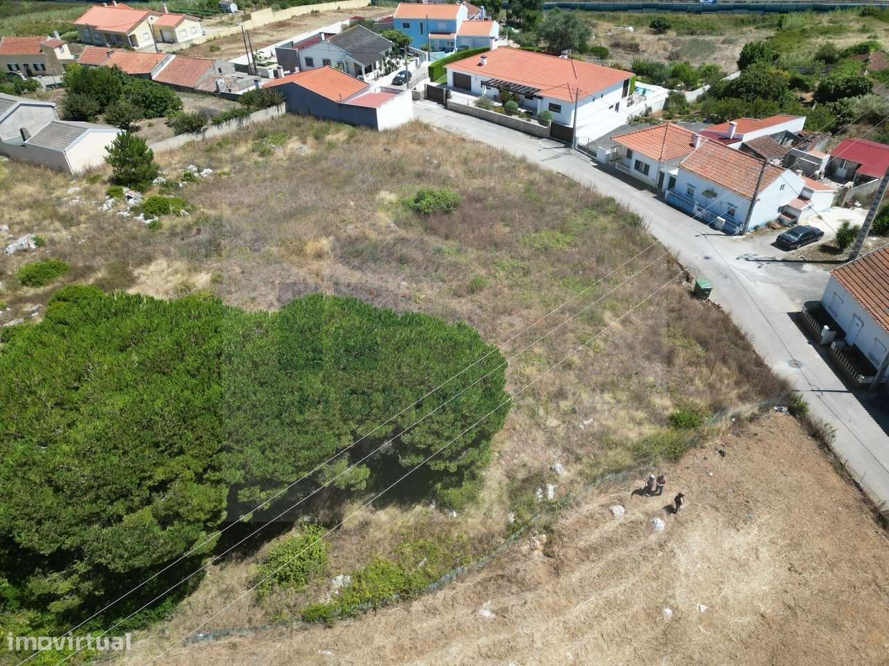 Terreno Urbano em Serra Del Rei-13