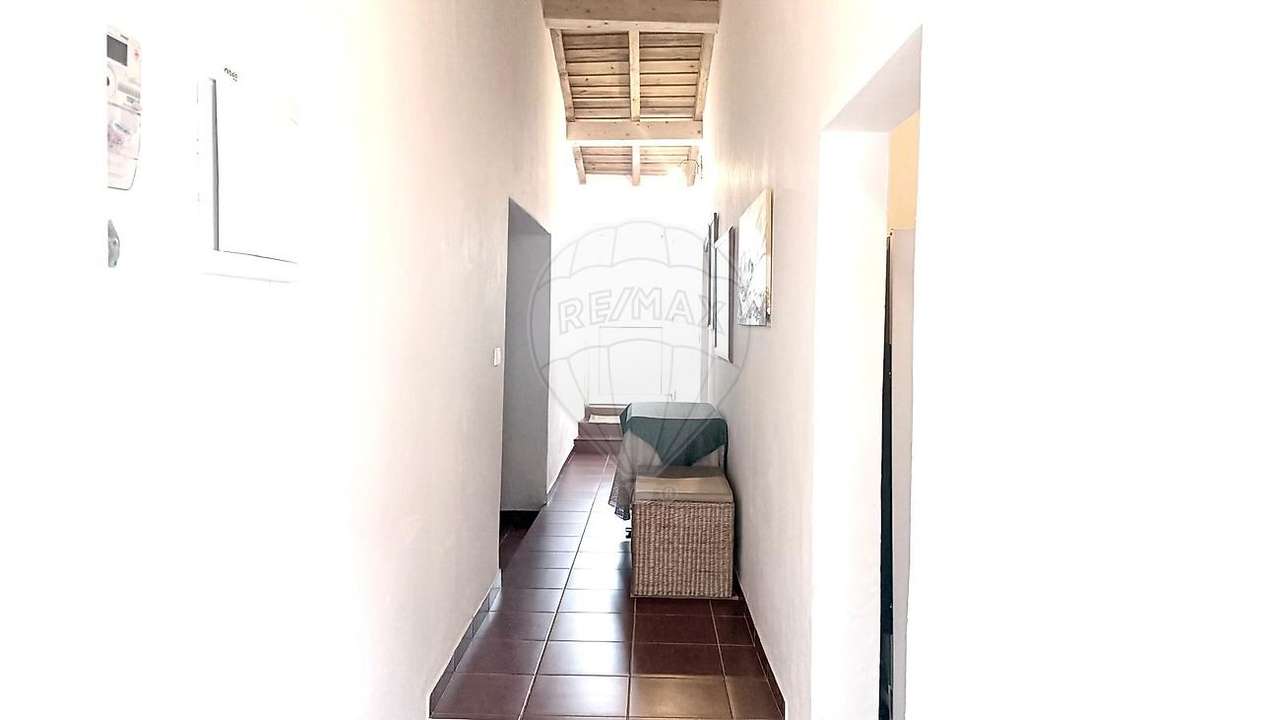 Moradia T2 para venda-12