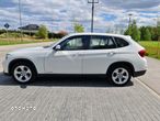 BMW X1 xDrive18d - 9