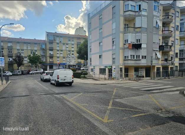 Loja Centro Odivelas - Grande imagem: 5/5