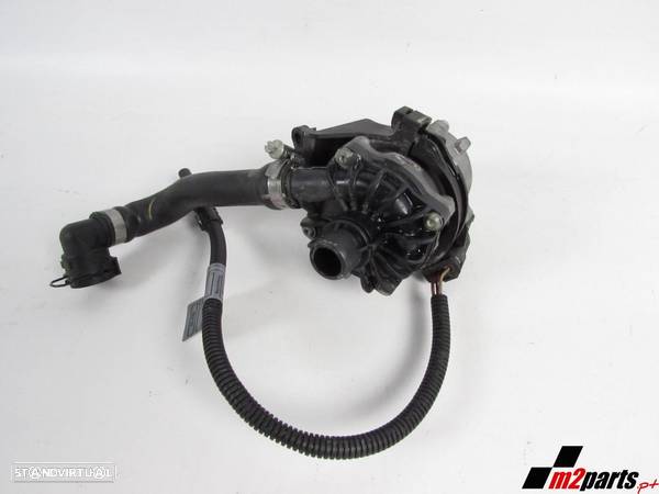 Bomba de Água Suplementar Seminovo/ Original BMW X5 (E70)/BMW X6 (E71, E72)/BMW... - 2