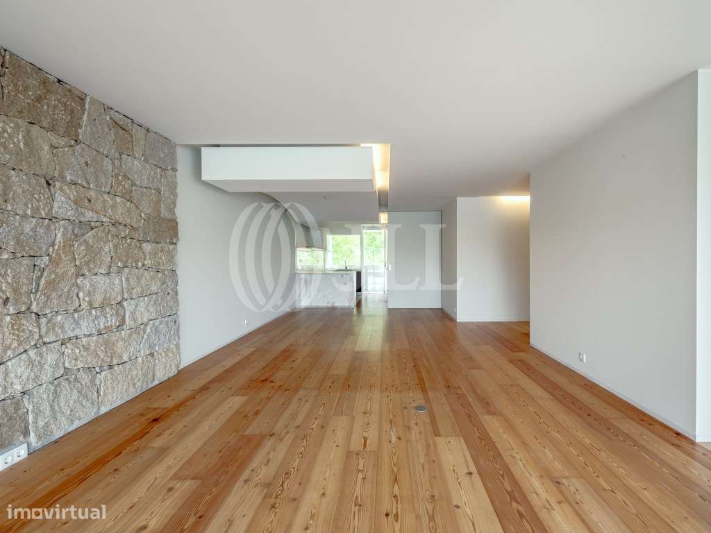 Apartamento T4 com estacionamento, em Vila Nova de Gaia-5