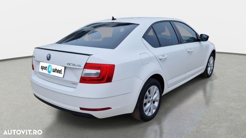 Skoda Octavia 2.0 TSI DSG 4X4 Style - 5