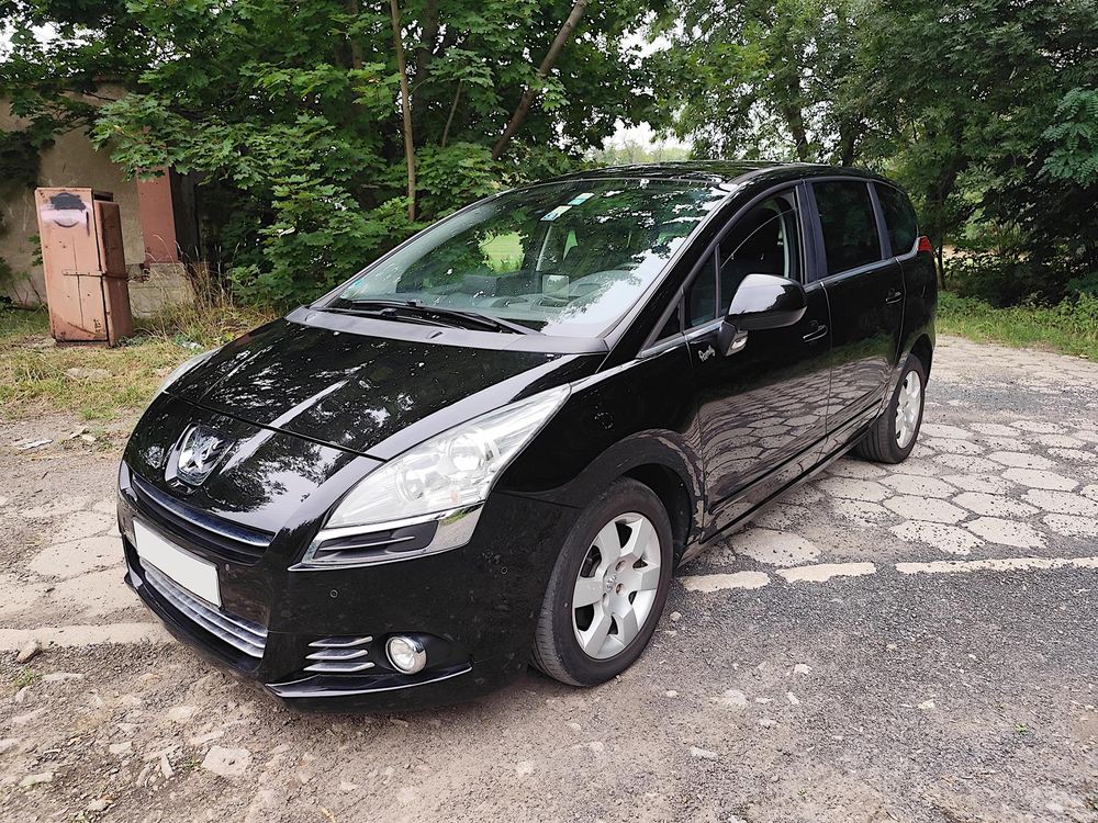 Peugeot 5008 I (2009-2017) HDI FAP 150 Family Plus 2012