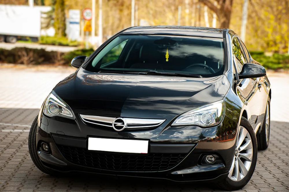 Opel Astra J 1.4 Turbo ecoFLEX Start/Stop Innovation 2012