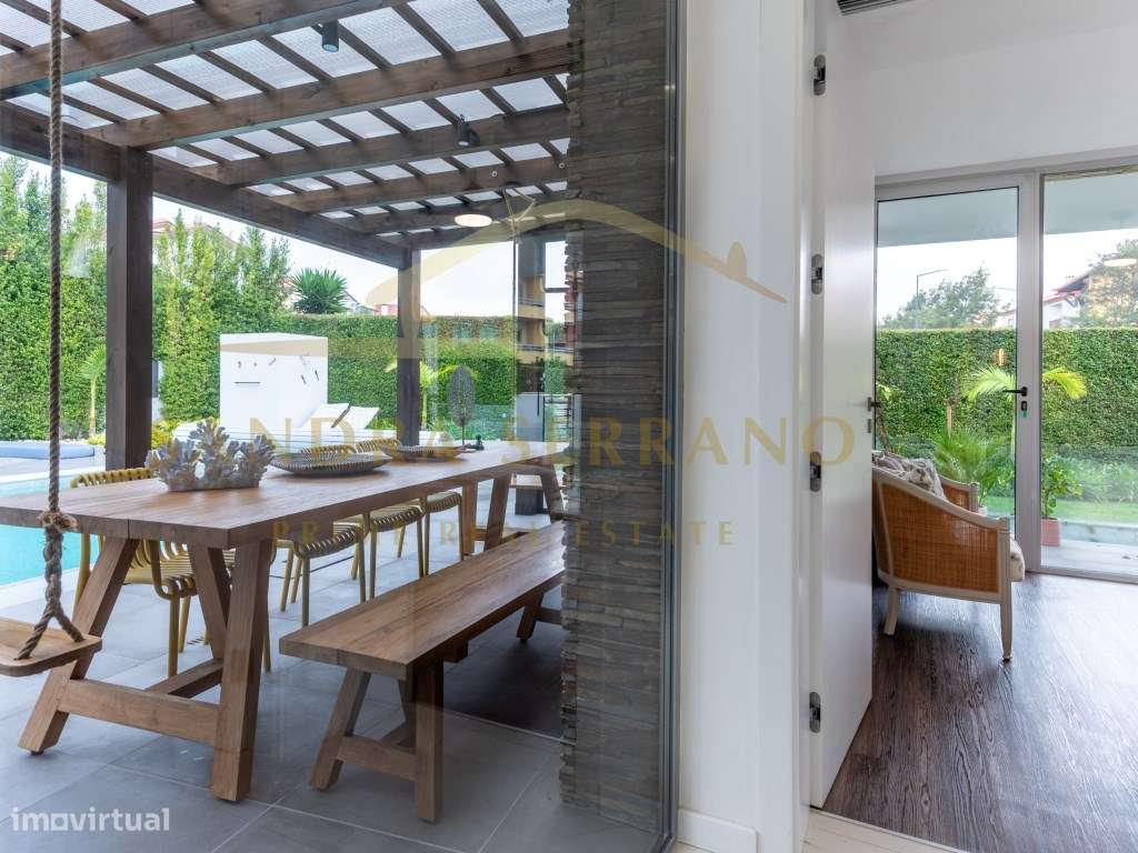 Moradia de arquitetura contemporânea com 5 Suítes-41