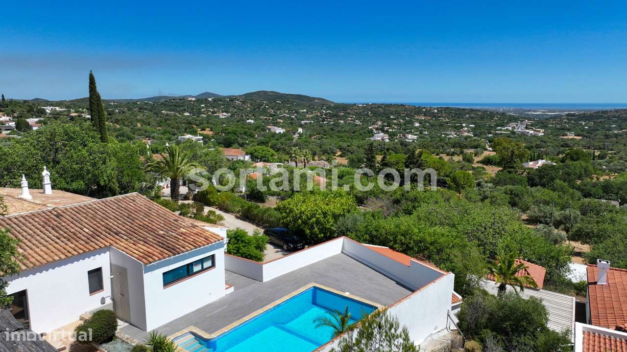 Moradia Isolada T3 Venda em Santa Bárbara de Nexe,Faro - Grande imagem: 2/53