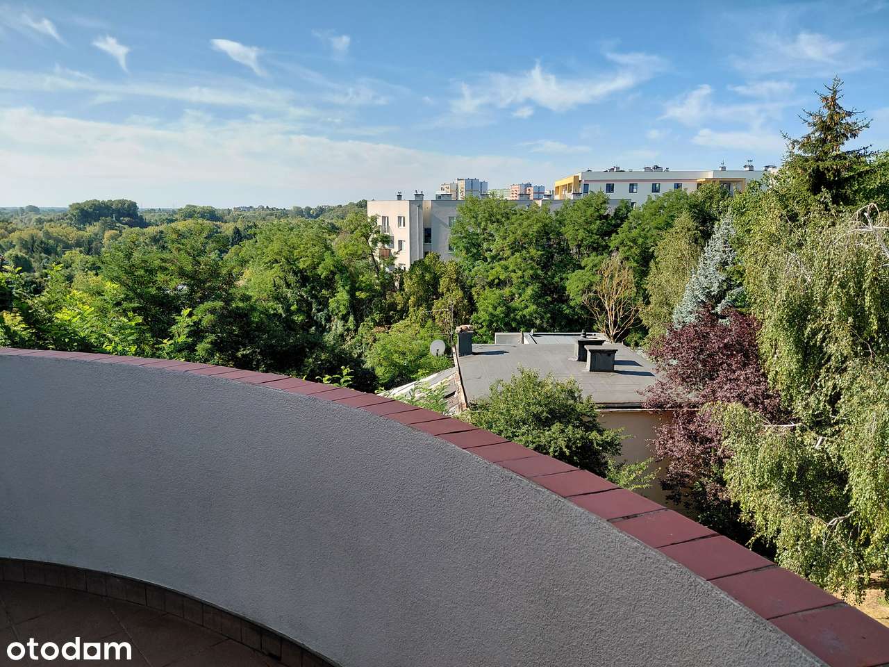Przestronne 4 pokojowe, 98m2 z garażem w centrum