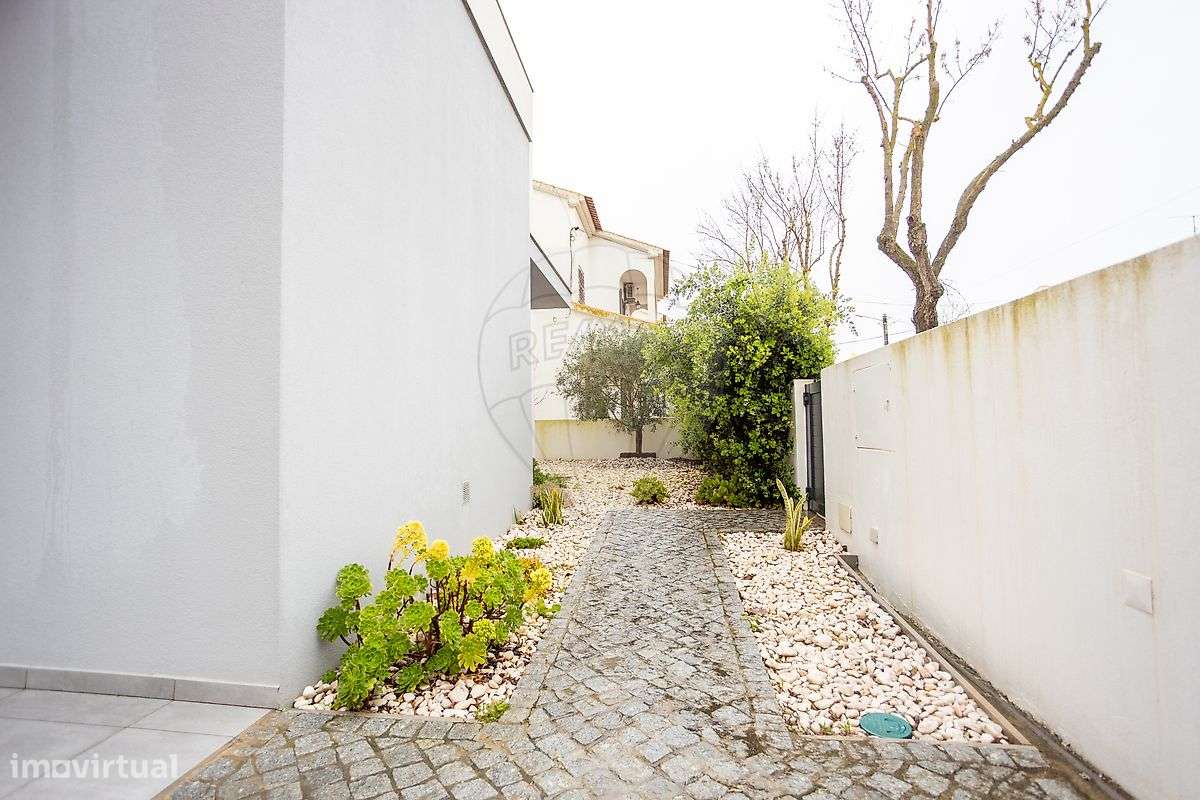 Moradia T4 para venda - Grande imagem: 4/48