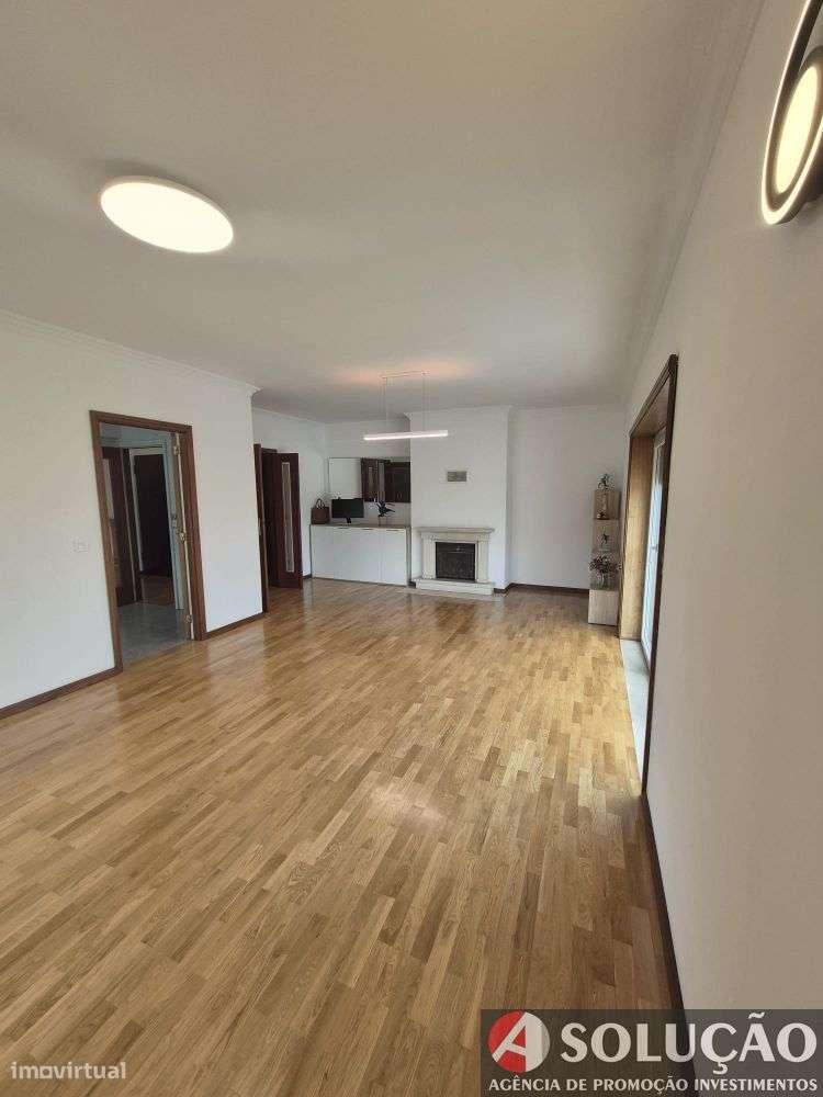 Apartamento T2 em Oliveira do Douro-3