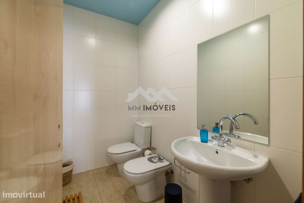 Moradia T6 | Braga | Isolada | Piscina | 1 000m2 | Terraço | Jardim |-50